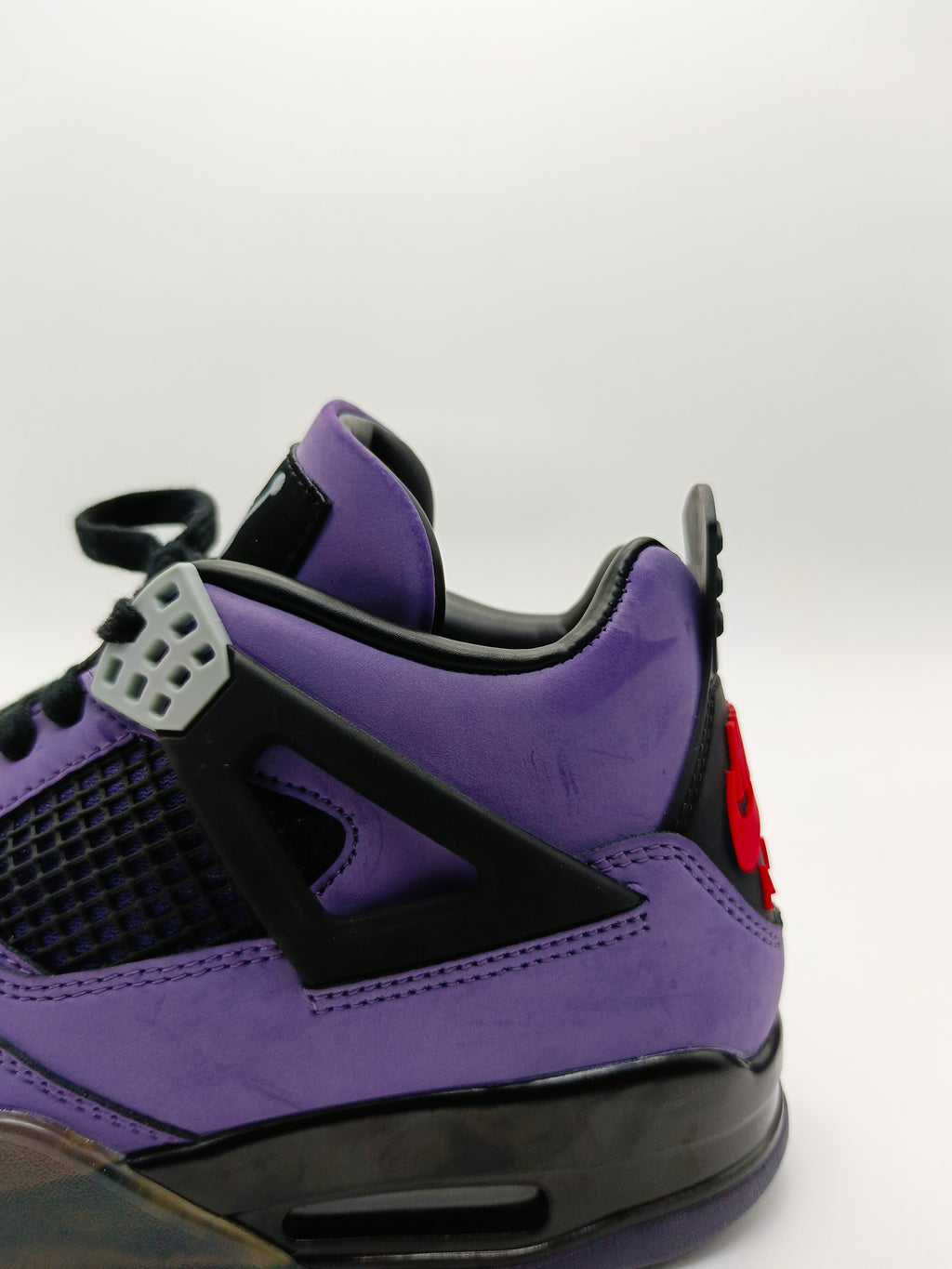 AJ4 Travis Scott Purple Friends & Family (1:1 DOT PERFECT)