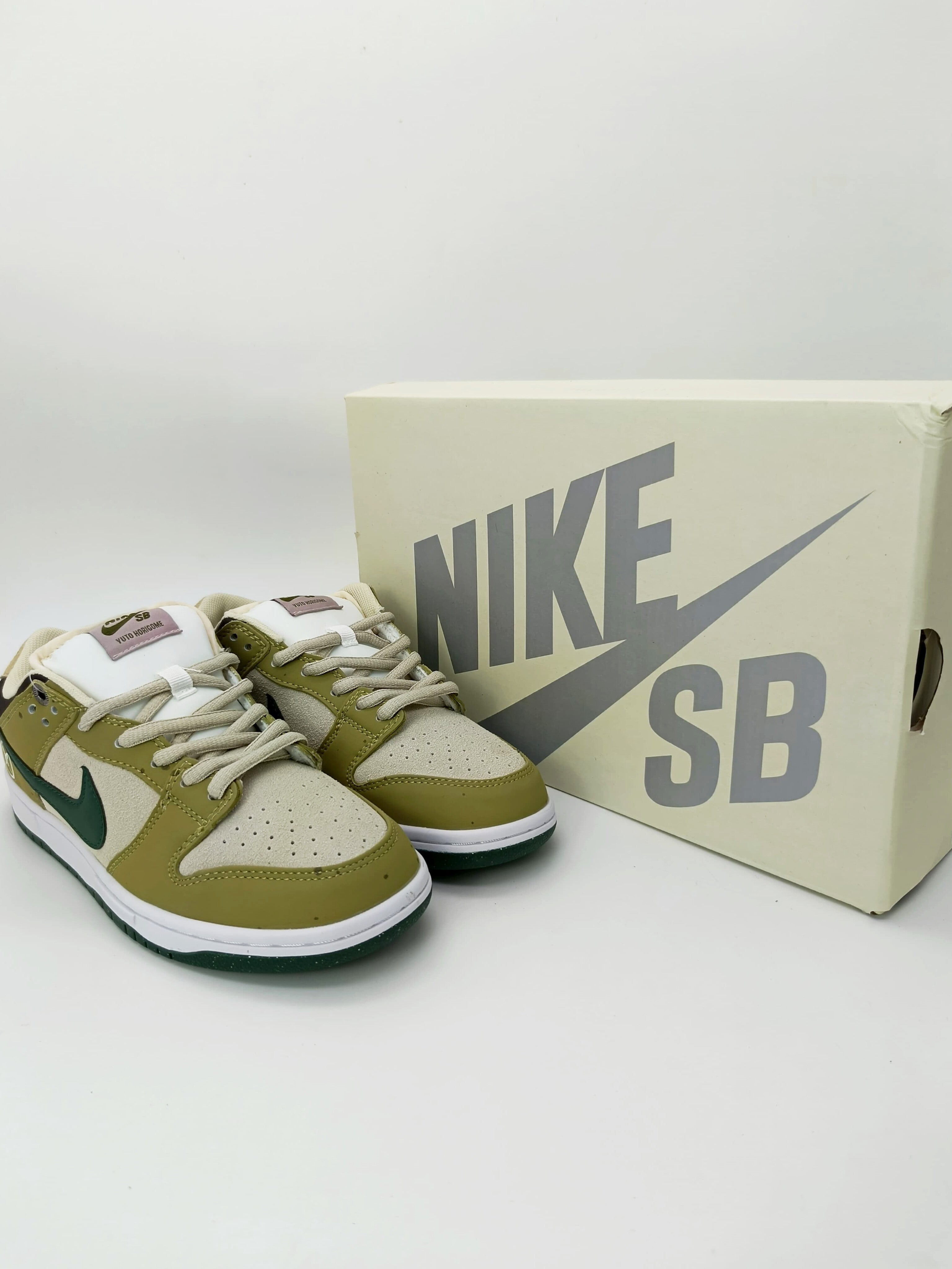 SB Dunk Low x Yuto
Matcha